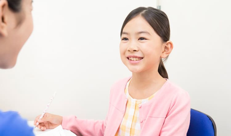 日本の英語教育が変わる!?(1/2) 日本人の英語力を引き上げるべく小学校の英語授業に変化