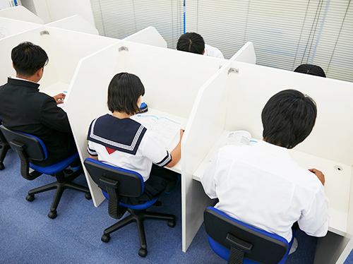 家よりも集中して勉強できる!