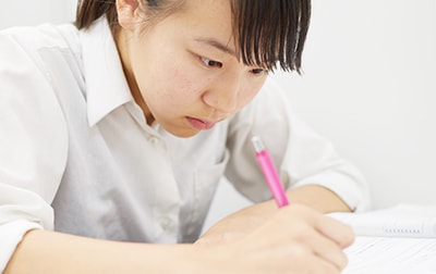 学校や部活と両立しながら学習習慣を継続させよう!