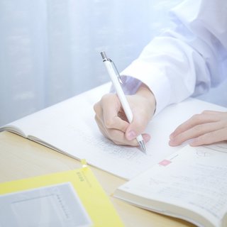 大学受験に向けてどのくらい勉強している 必要な勉強時間を解説 明光プラス