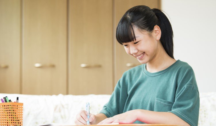 中学生の夏休みの過ごし方徹底調査！保護者1000名へのアンケートで明らかになった実態と気を付けるべきことについて